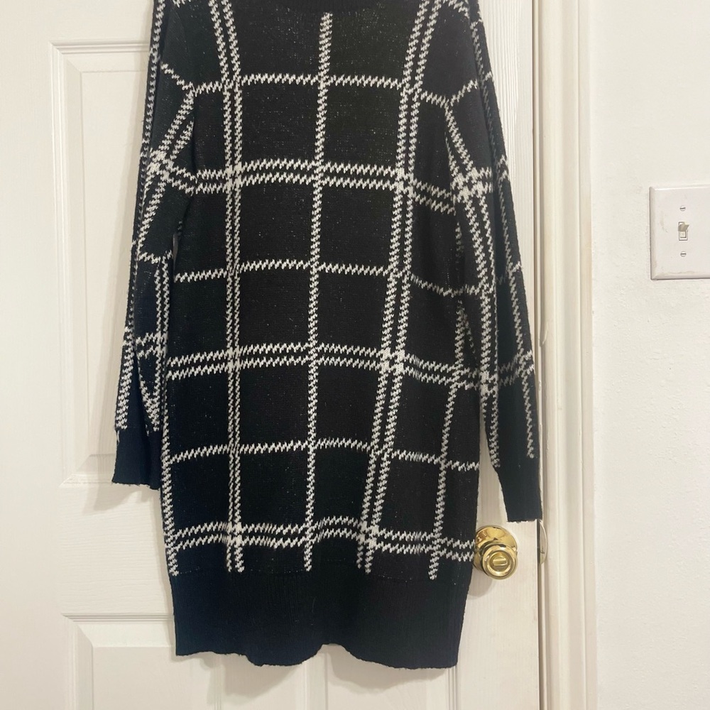 Black and White Checkered Sweater